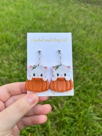 Image 8 of Fall Cat Pumpkin Earrings