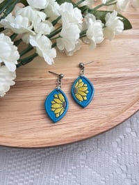 Image 6 of Hand-painted Sunflower and Daisy Flower Earrings 