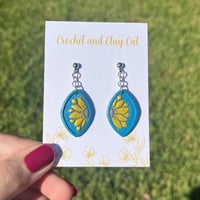 Image 7 of Hand-painted Sunflower and Daisy Flower Earrings 