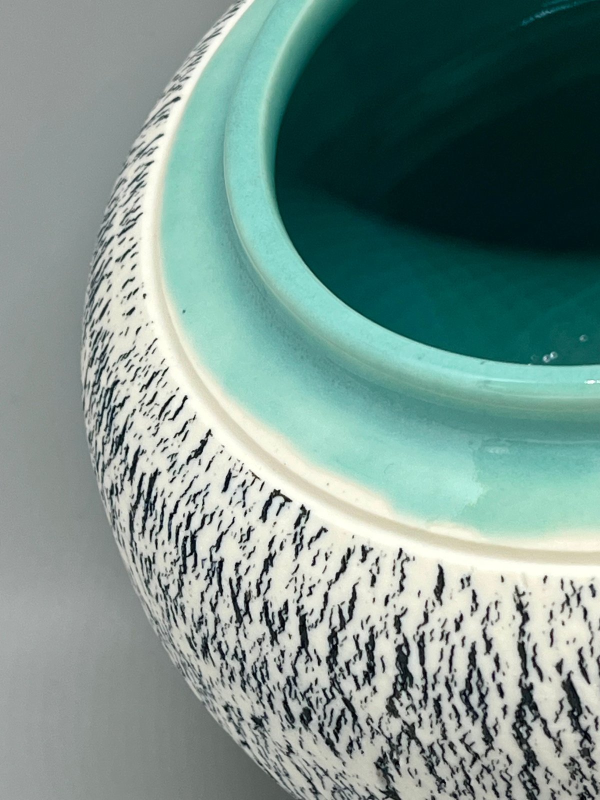 LARGE CRACKLE WARE VASE