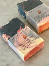 Image 2 of Près de la Cheminée By the Fireside Maison Teplica Inspiration Artisan Soap