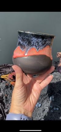 Image 3 of 17 oz Posion Berry Mug in Coral/Black/White