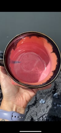 Image 5 of 17 oz Posion Berry Mug in Coral/Black/White