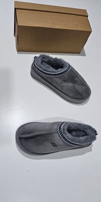 Image 2 of Womems Uggs  Tasman