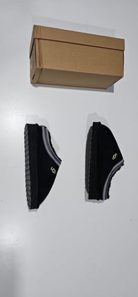 Image 4 of Womems Uggs  Tasman