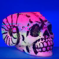 Image 2 of Horned skull - 6 color slush cast!!