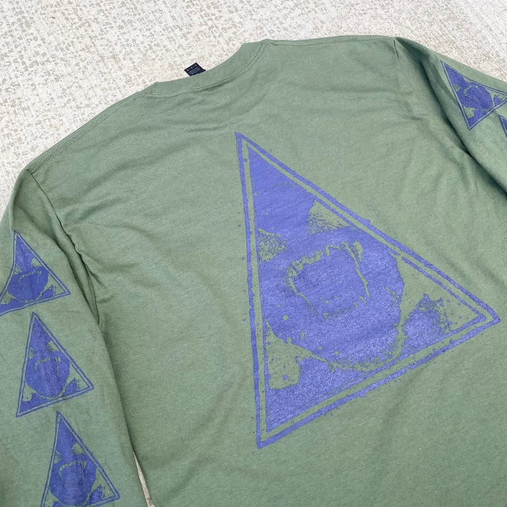 Image of triangle long sleeve - green/purple