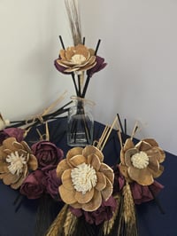 Image 2 of Fallish nights Floral Reed Diffuser