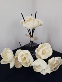 Image 1 of Triple Floral Reed Diffuser