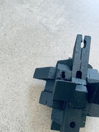 Image 3 of PYQUER