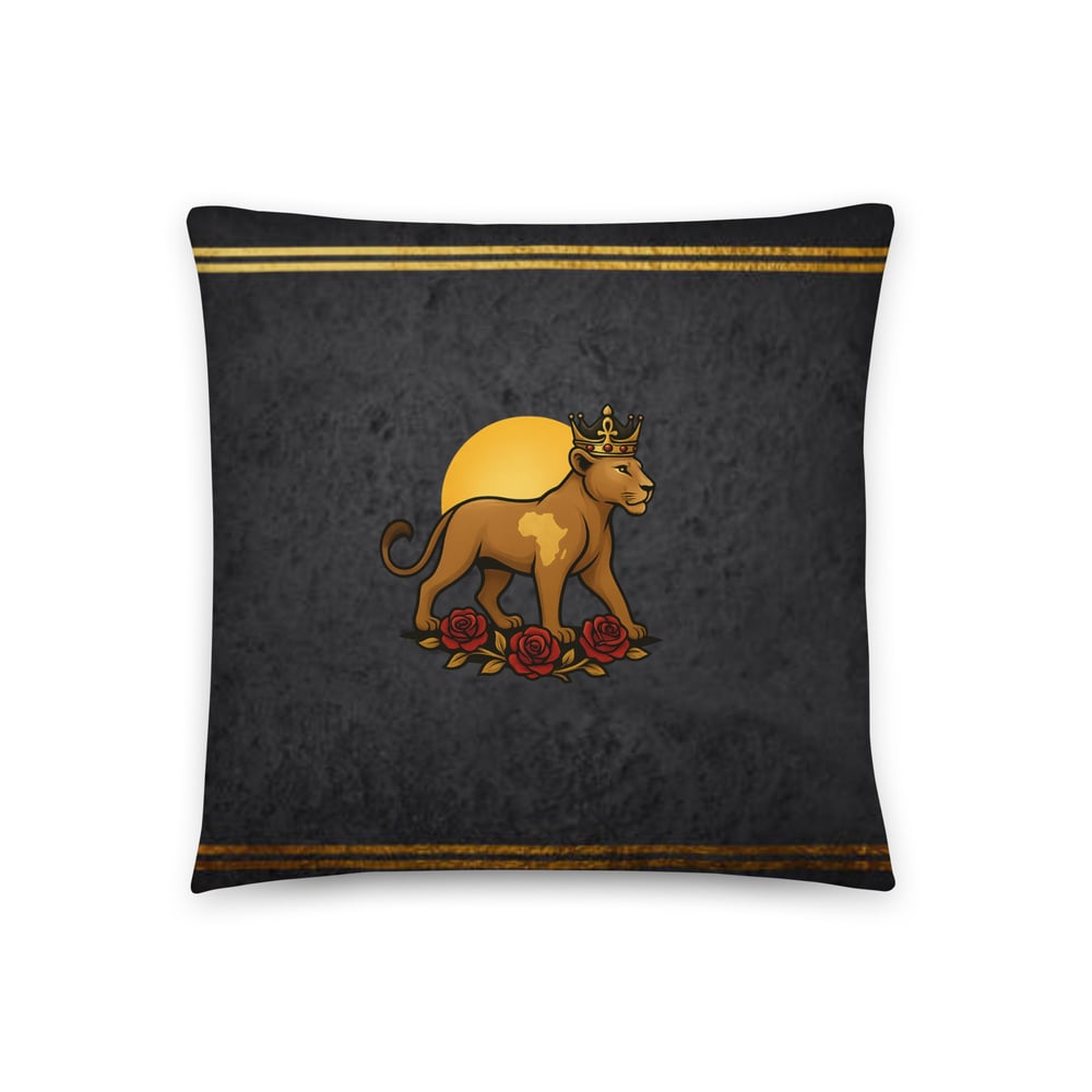 Image of Lion Queen Pillow and Coffee Cup