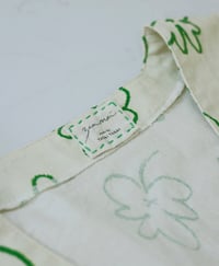 Image 4 of Lucky Clover! V-line Vest　Vラインベスト