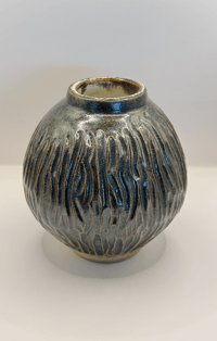 Image 4 of Moon Jar | Blacksand Flow