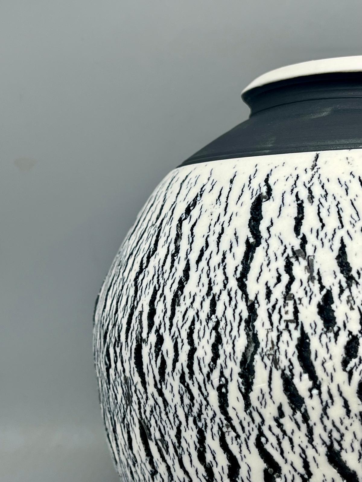 CRACKLE WARE VASE 2