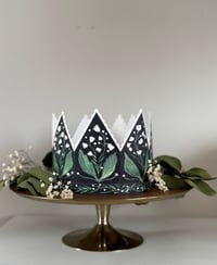 Image 2 of BOTANICAL PARTY HAT CROWN CARD LILY OF THE VALLEY