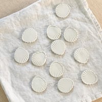 Image 1 of LES AIMANTS coquillages, petits coeurs
