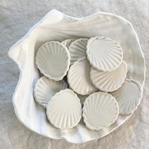 Image of LES AIMANTS coquillages, petits coeurs