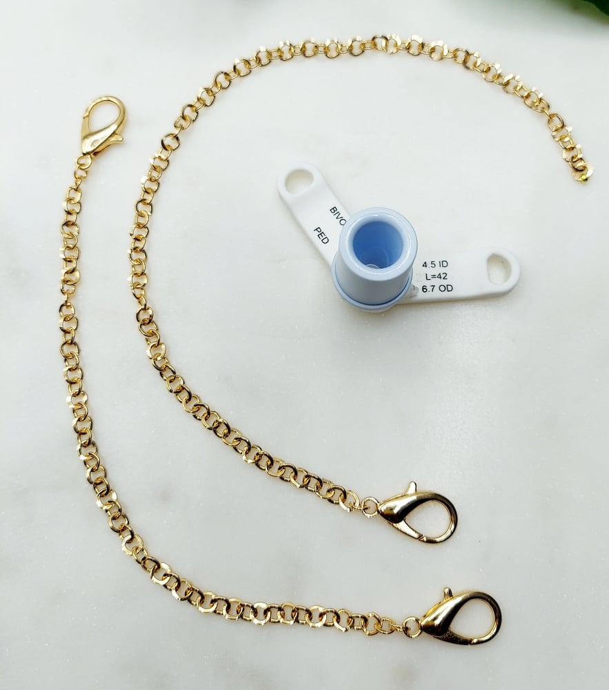 Image of Beaded Trach Ties , Adjustable, Tracheotomy Ties, Trach Chain, Men or Women | Unisex....  -c8d84fc4