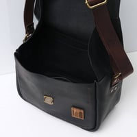 Image 6 of Soft Box in black