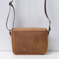Image 3 of Soft Box in vintage light brown