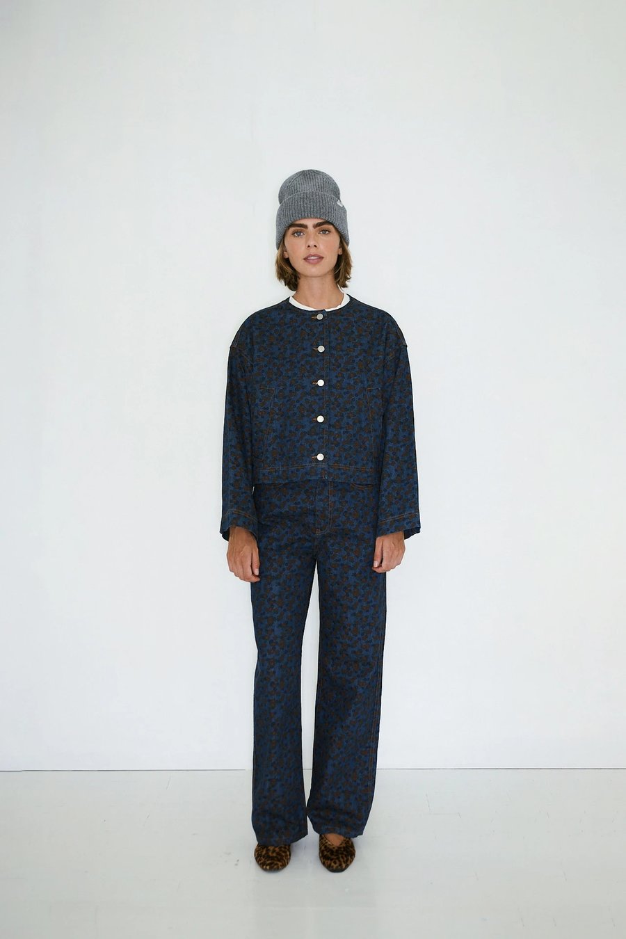 Image of 4-Chaqueta Flowers Cropped Jacket