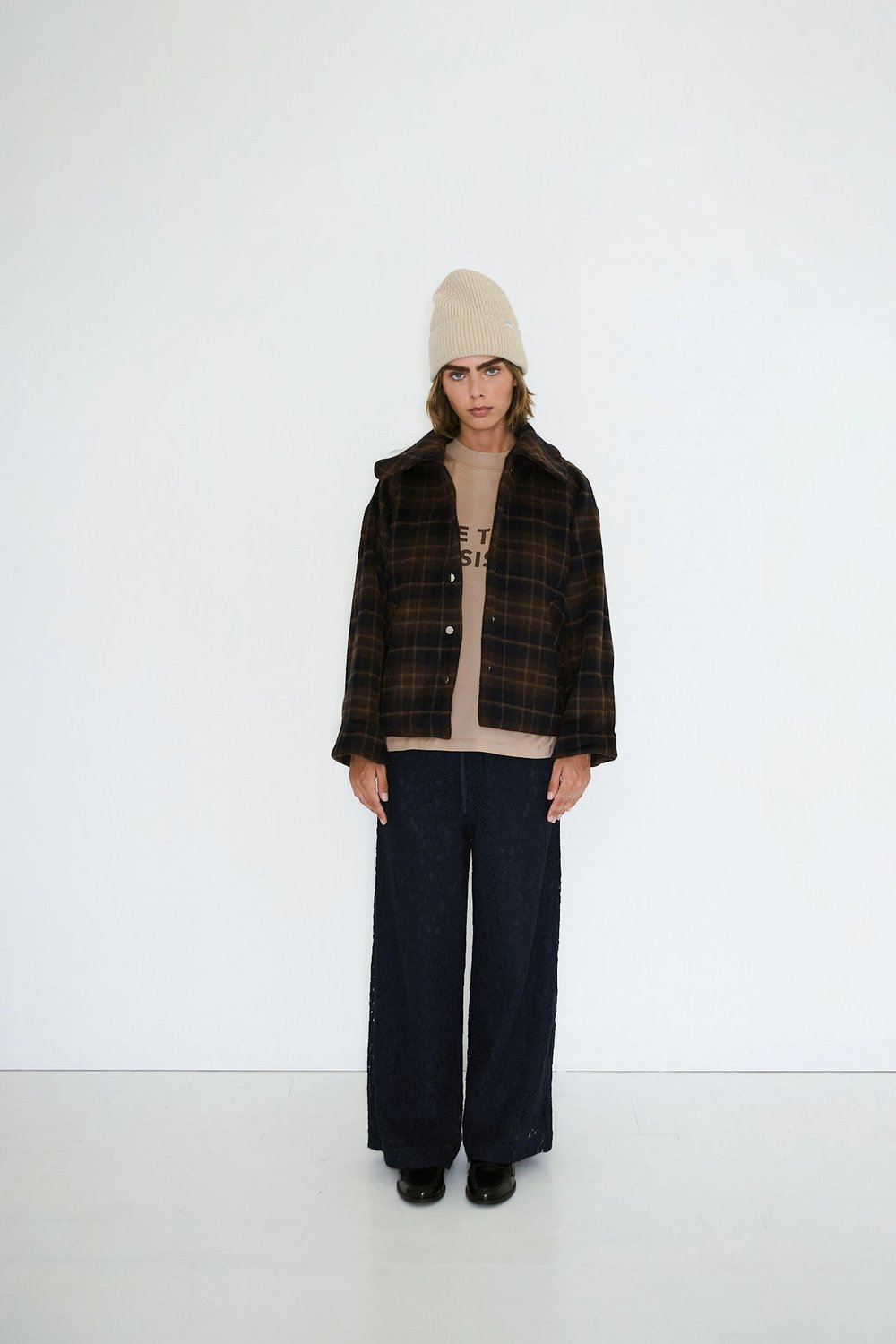 Image of 4-Abrigo lana Dark Brown