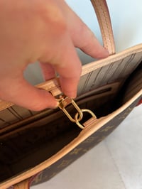 Image 12 of Louis Vuitton Monogram Neverfull PM Shoulder Bag