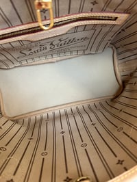 Image 13 of Louis Vuitton Monogram Neverfull PM Shoulder Bag