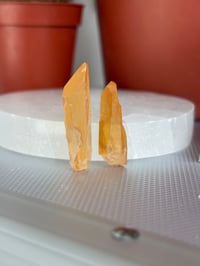 Image 1 of Tangerine Crystal Point