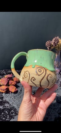 Image 2 of Green Swirl Mug 18 oz