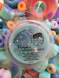 Image 4 of Pumpkin Bakery & Brew - A Rockytop Wax Works exclusive custom houseblend fragrance 