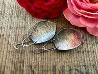 Image 5 of Plain Silver Petals earrings / n1