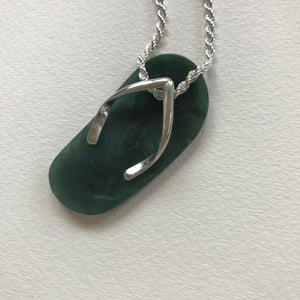 Image of Jade Slippah - Nephrite Jade (L)