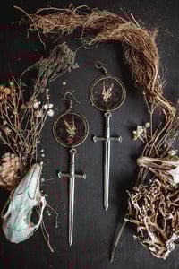 Image 4 of flight and sword