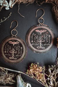 Image 6 of The ritual hangers