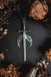 Image 2 of sword through the moon