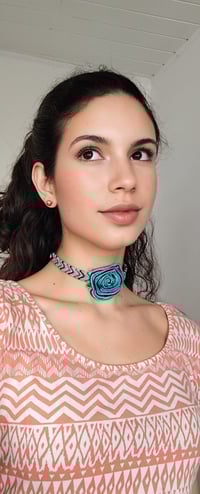 V Necklace with Rose