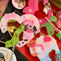 Image 5 of Green Apple Crunch Acrylic Carabiner