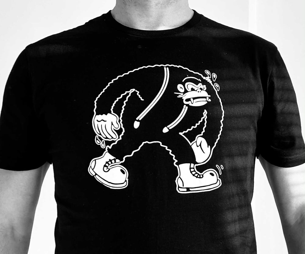 T-shirt - Walking Gorilla (Black)