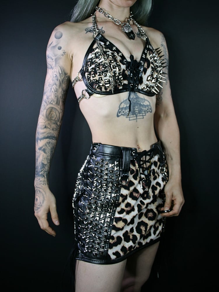 Image of LEOPARD CHAIN BRA