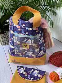 Image 4 of Sac à projets taille M, poche avant transparente: Chatons et pelotes