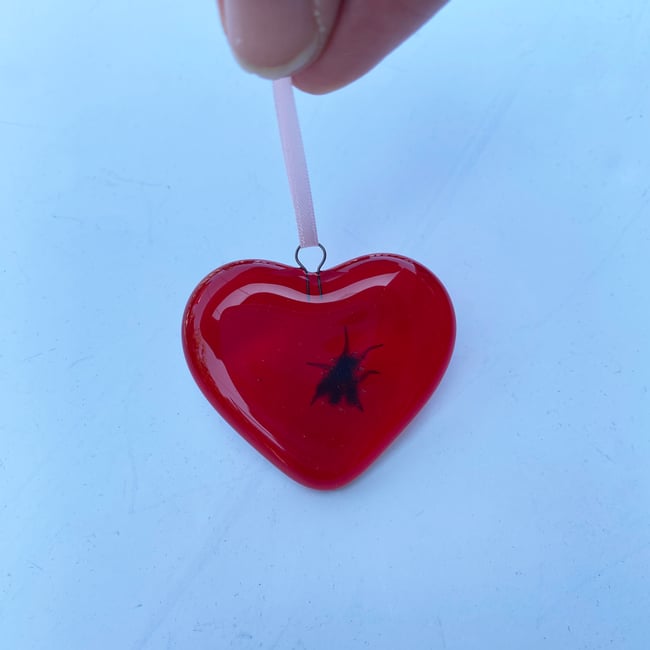 Stained Glass Suncatcher Tainted Heart - Small