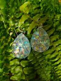 Image 3 of Drop - Medium