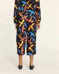 Image 3 of Pantalón culote pájaros con cintura elástica 