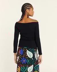 Image 3 of Top cuello barca canalé negro,