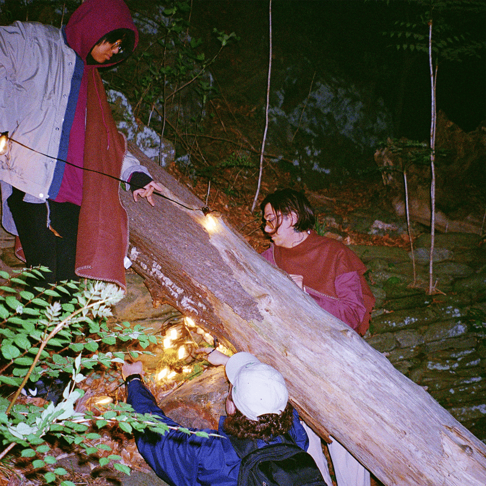 "Shamble Into Frame: Extended Play Featurette" MV Poster