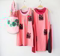 Image 8 of persian cats kitties coral adult size small large S L courtneycourtney top tshirt tank tops