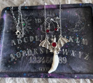 Image of Coyote Fang Necklace & Earring Set