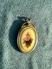 Image 1 of Chunky Goldtone Cameo Pendant