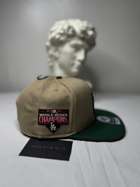 Image 2 of Los Angeles Snapback Hat (Brown/Green)